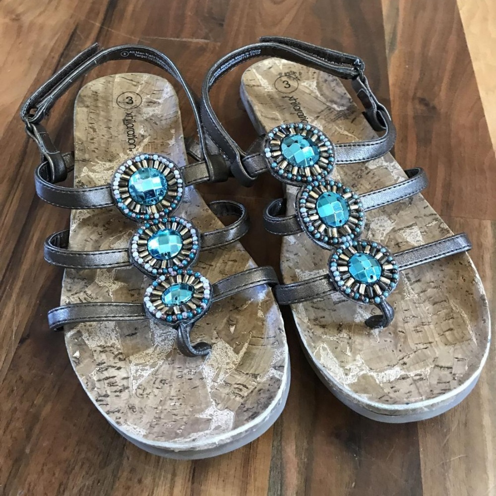 EUC Girls size 3 sandals